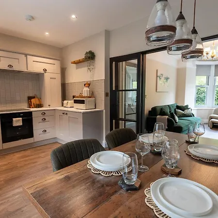 Fell House - Stylish District Escape By Windermere
